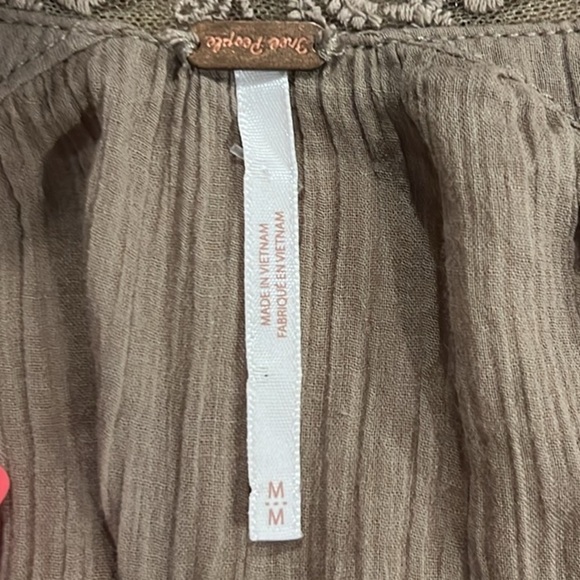 Free People Clemence taupe lace trim long sleeve button down boho shirt  Medium - Picture 7 of 9